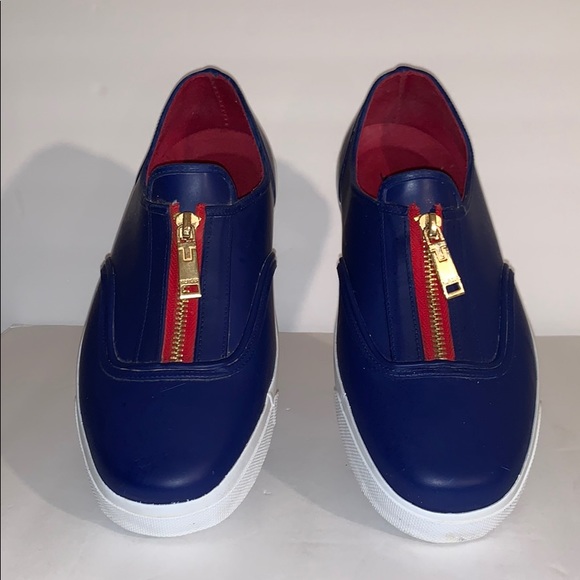 Tommy Hilfiger Shoes - Tommy HILFIGER Typhoon Zip-up Slip-ons 8 woman’s